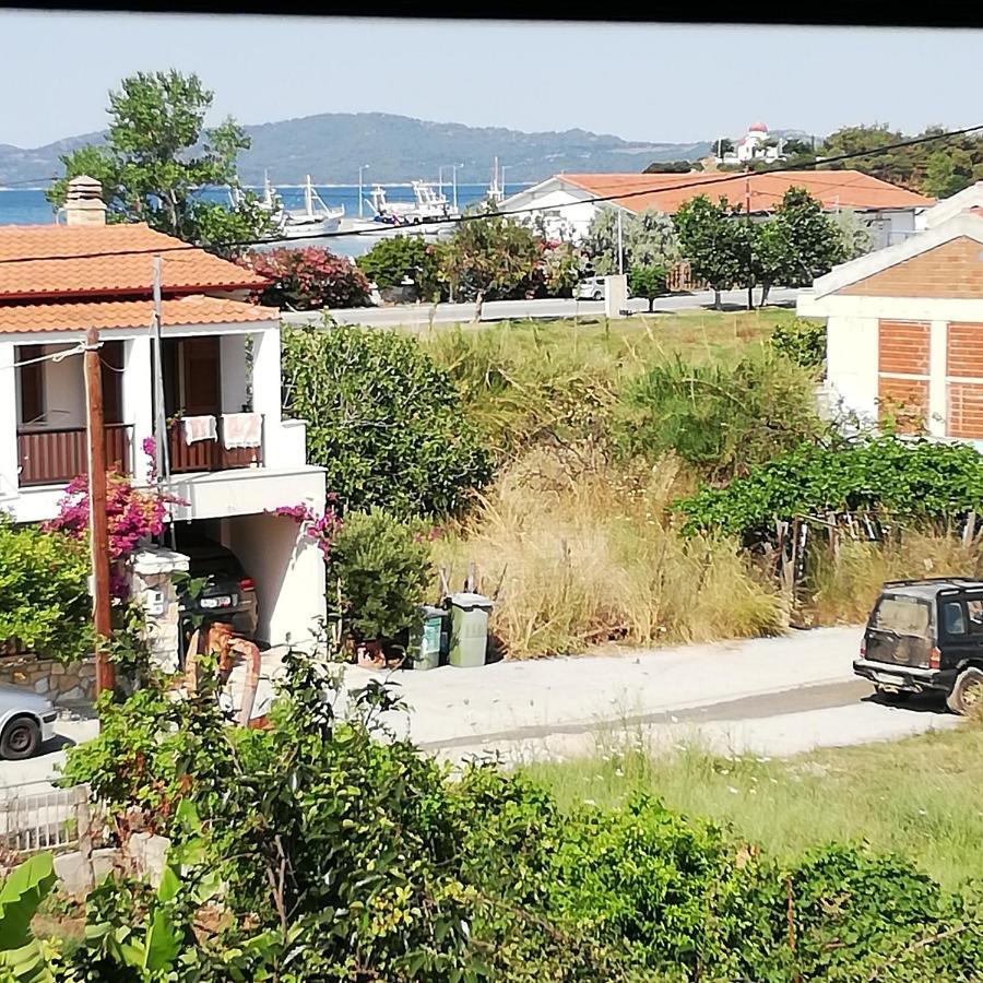 P.A.G Apartments Nea Roda Exterior foto