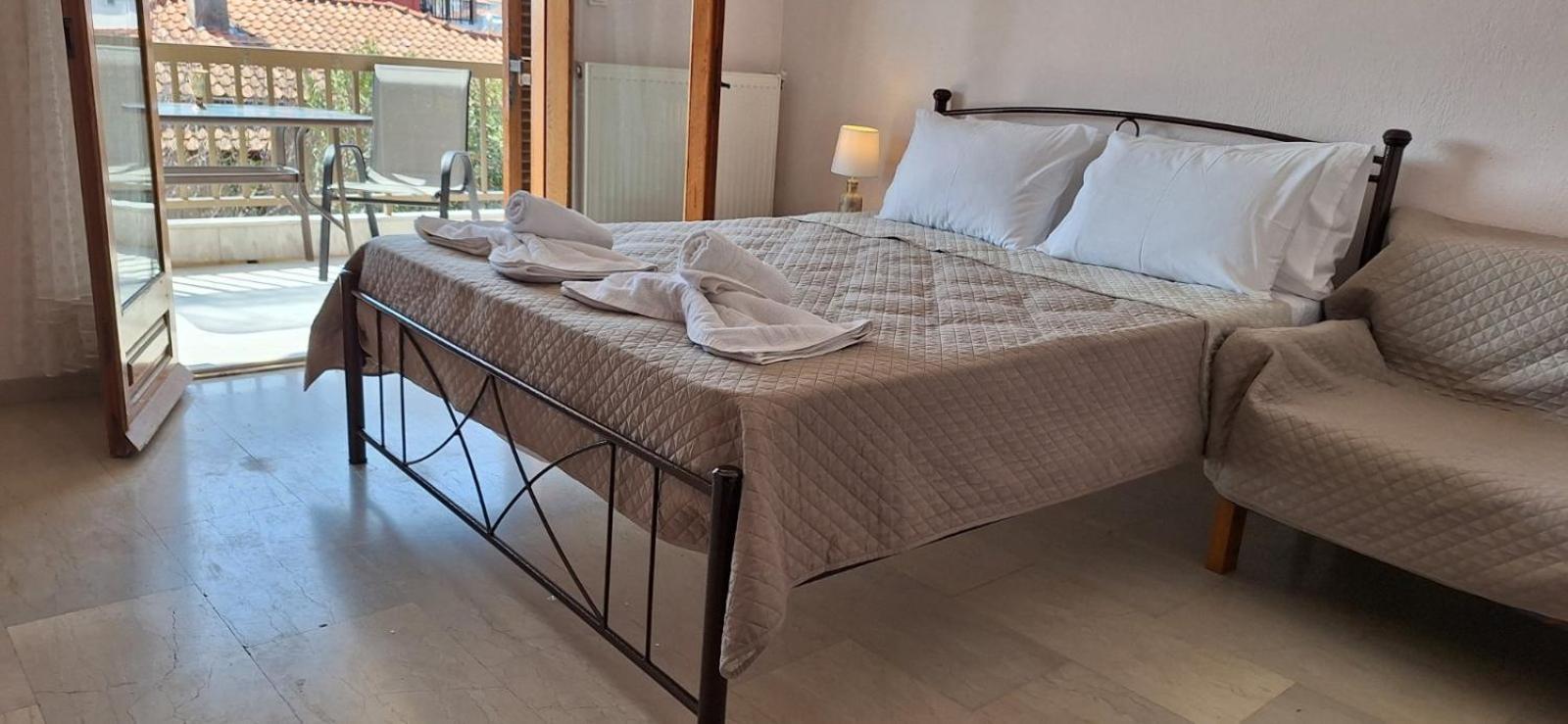 P.A.G Apartments Nea Roda Zimmer foto