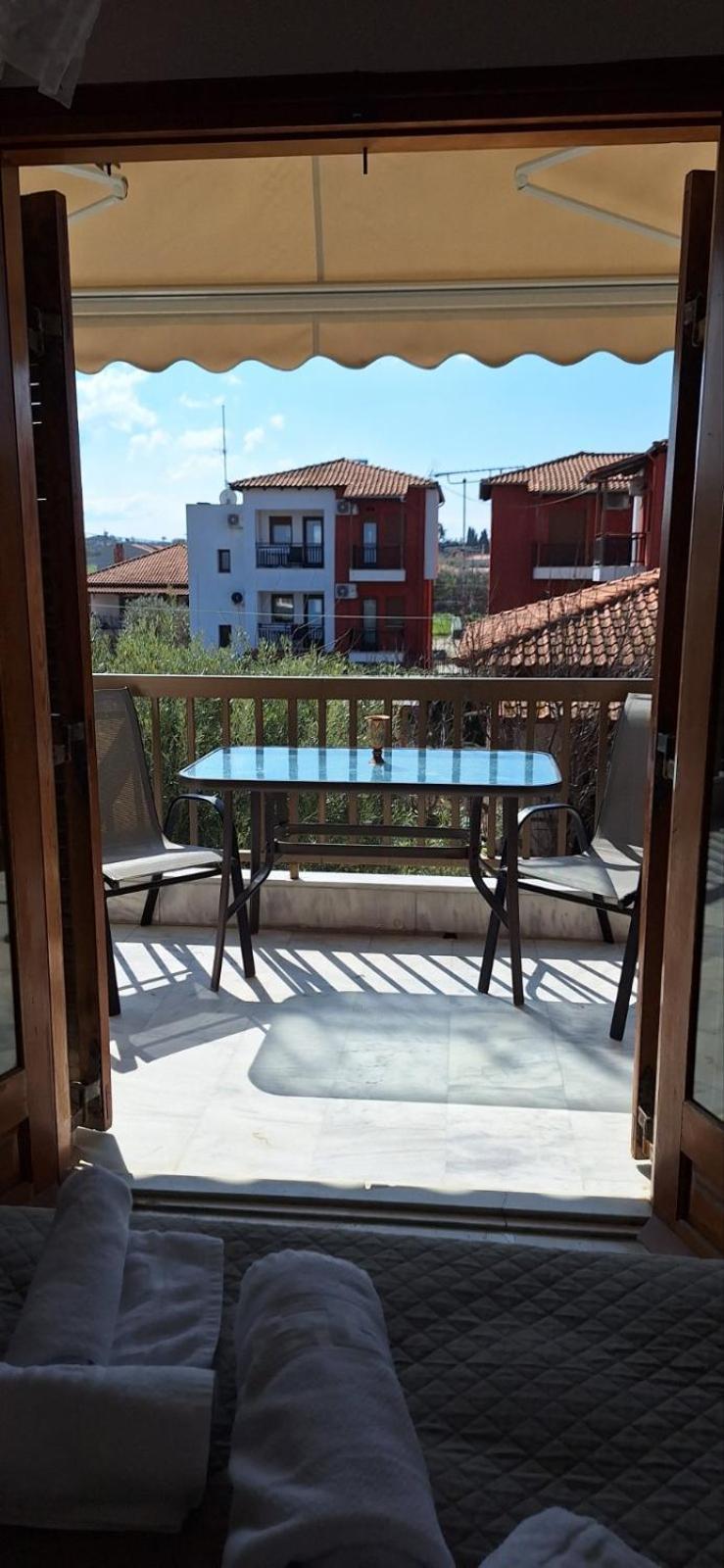P.A.G Apartments Nea Roda Zimmer foto
